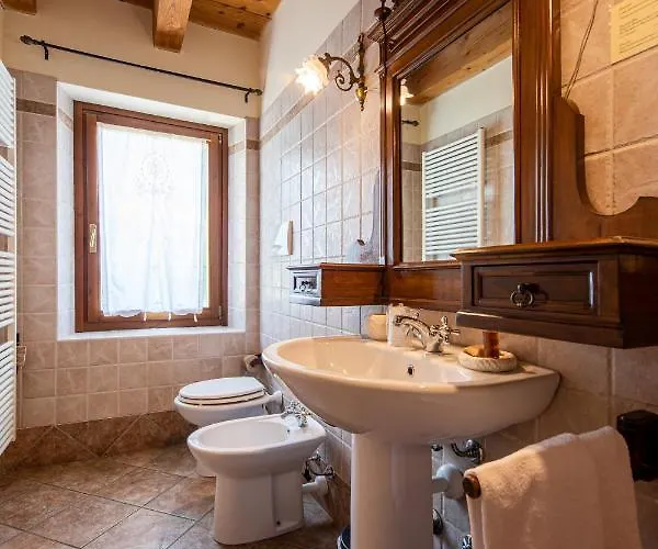 Alloggio per agriturismo Borgo Di Calmasino