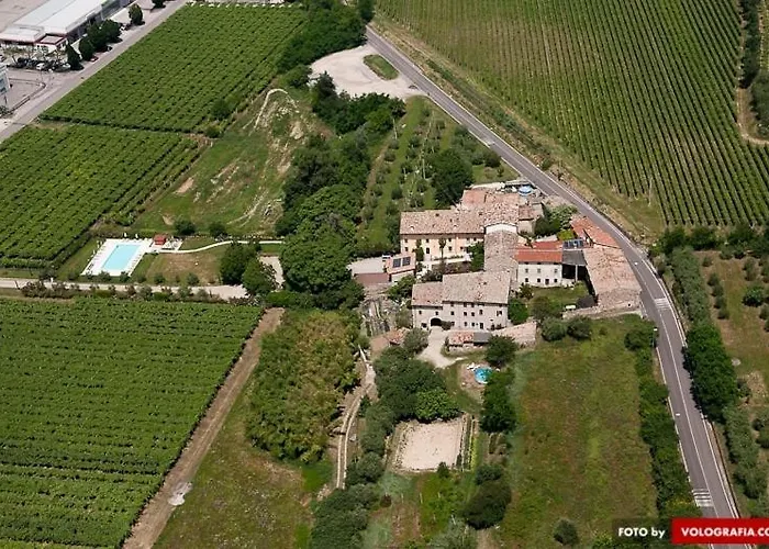 Borgo Di Calmasino Bardolino