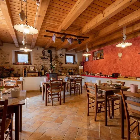 Borgo Di Calmasino