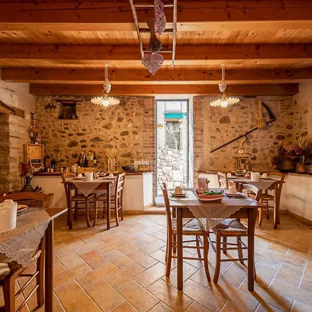 Borgo Di Calmasino * 巴多利诺