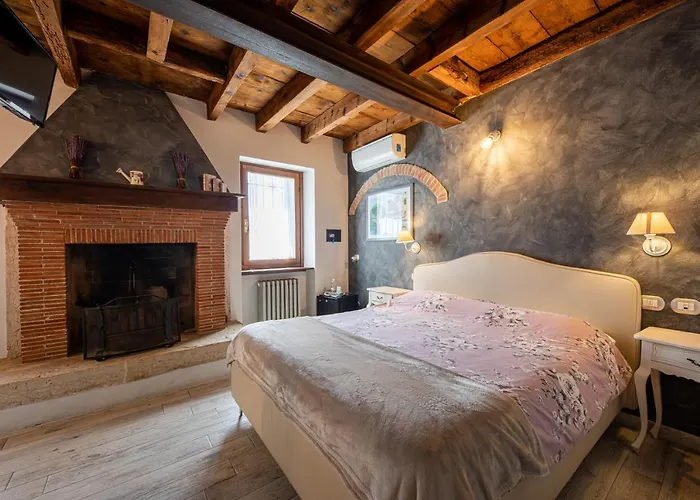 Borgo Di Calmasino Фермерский дом Бардолино