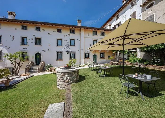 Borgo Di Calmasino Bardolino