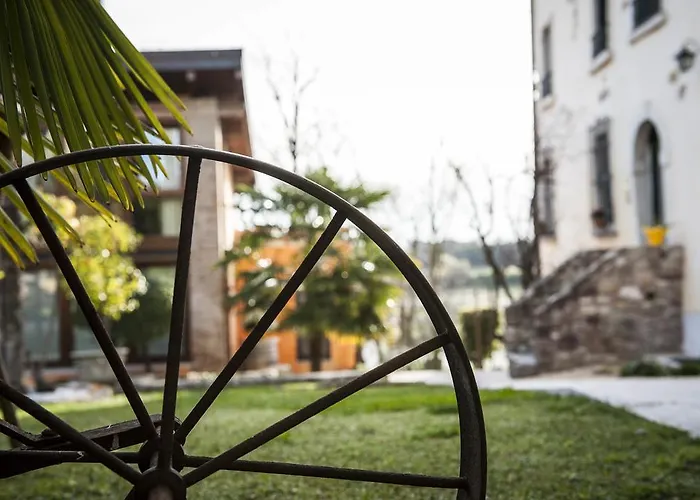 Borgo Di Calmasino * Бардолино