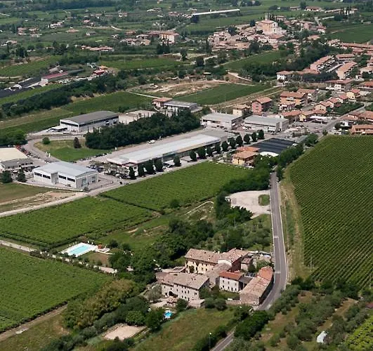 Borgo Di Calmasino Бардолино