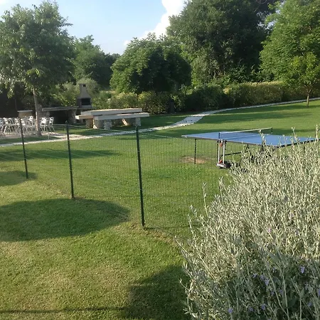 Borgo Di Calmasino *